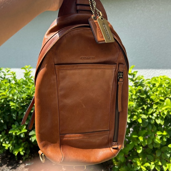 Coach Brown Leather Bag with Gold Hardware - Picture 1 of 8